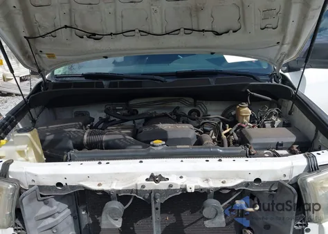 2009 Toyota Tundra Grade 4.7L V8 from USA, damaged, VIN 5TFRT54189X028034